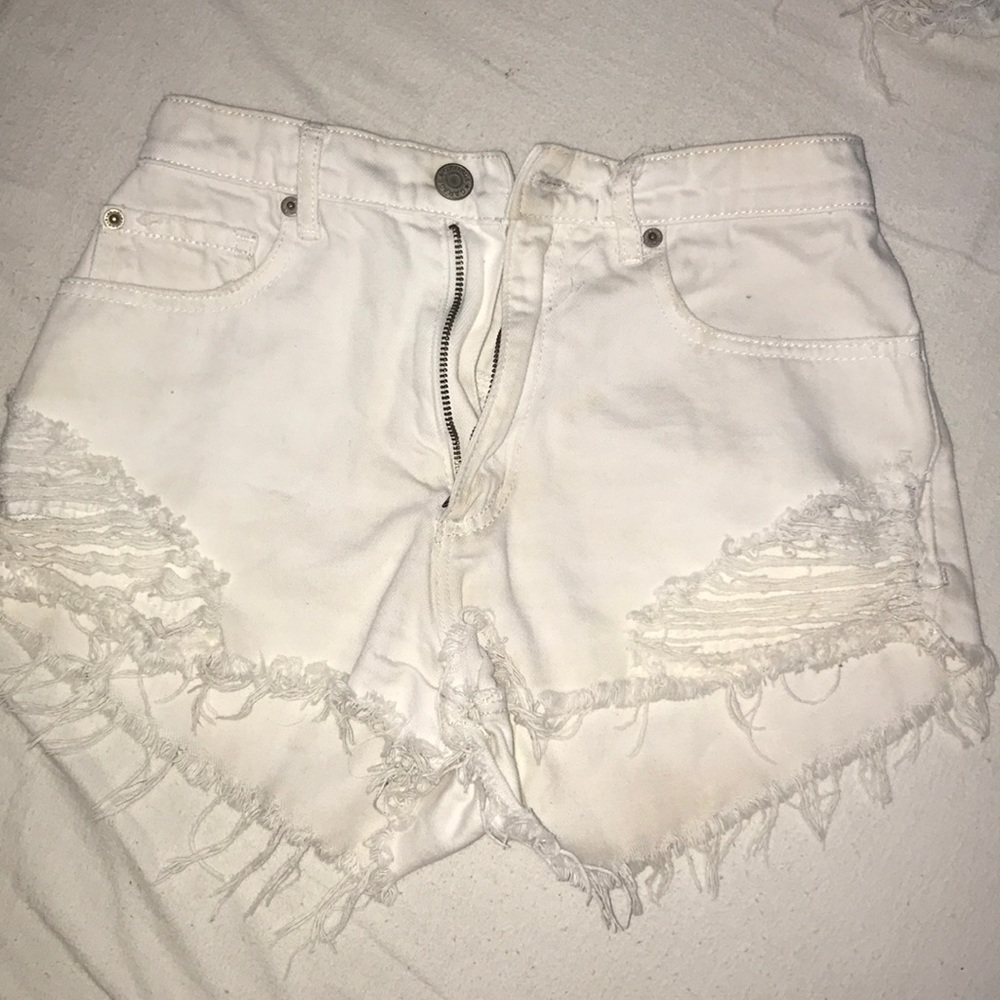 White jean ripped shorts